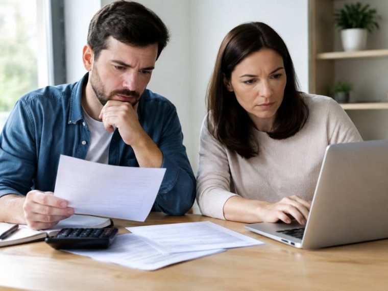 Attestation fin dossier surendettement : comment l’obtenir et quelles démarches effectuer